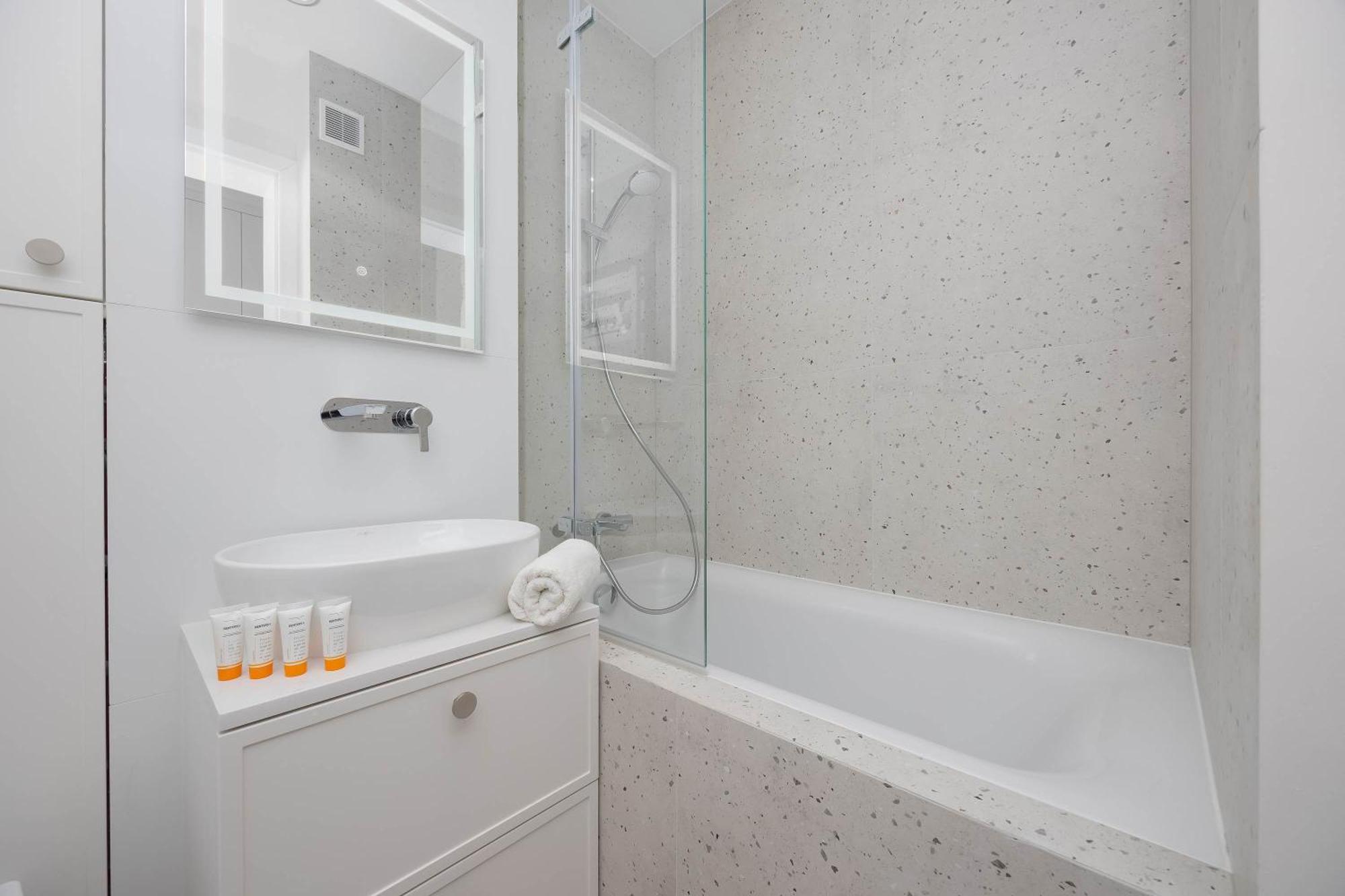 Bright Cityview With Ac Near Pge Narodowy By Renters * Warsaw